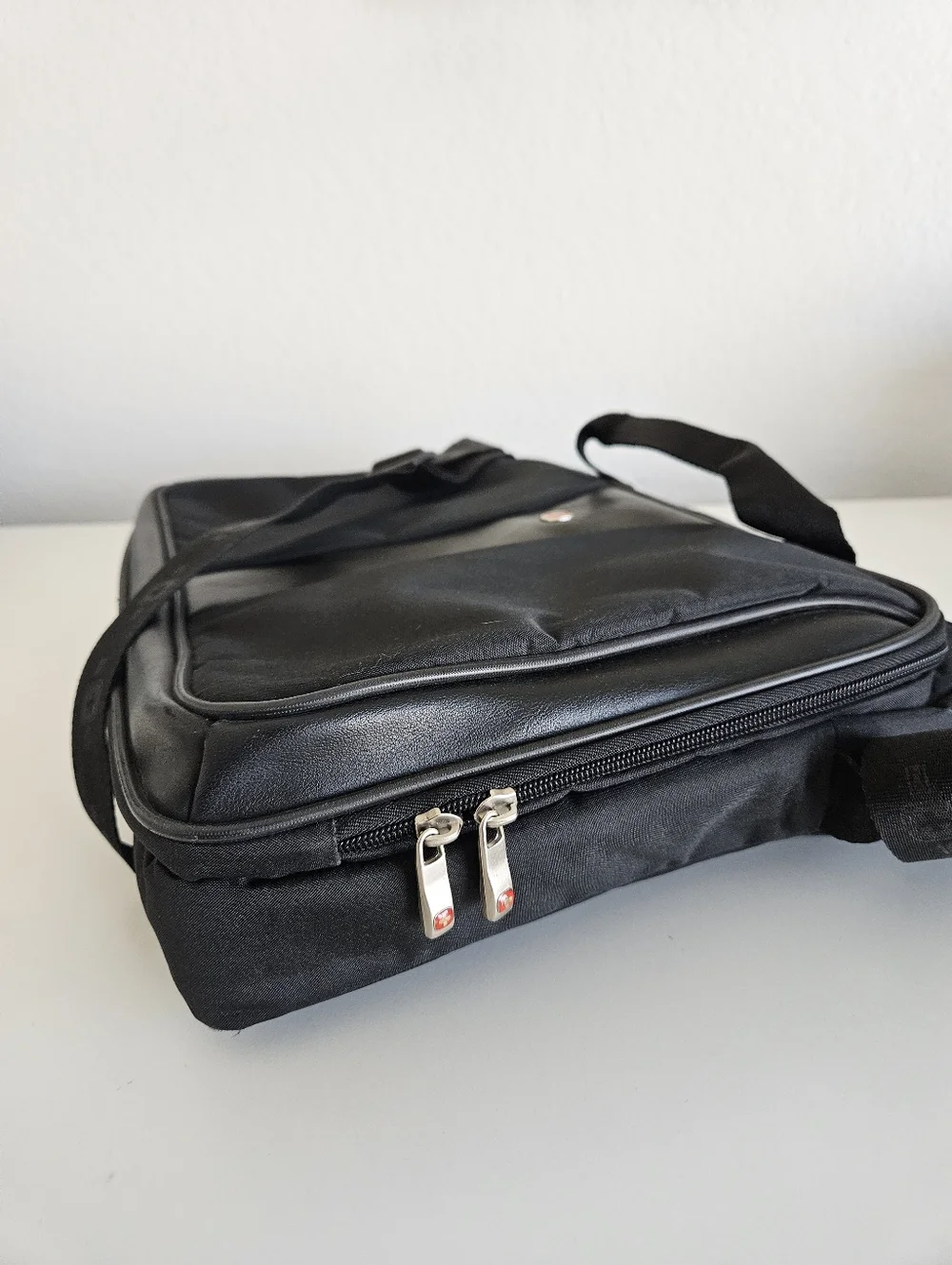 SwissGear | Adjustable ProCheck Black Laptop 14